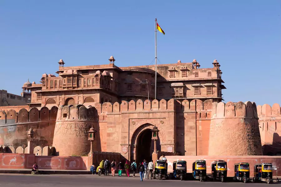 Jaipur to Bikaner Cab Tour